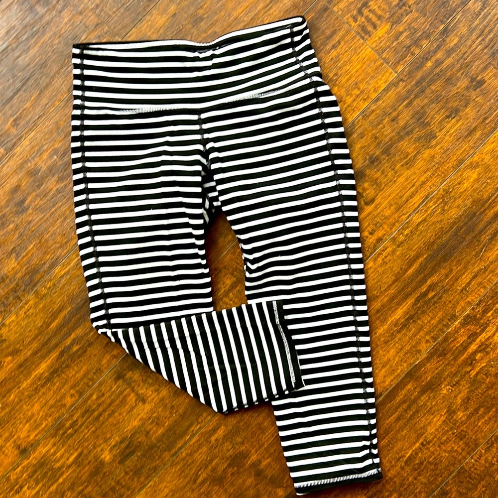 Athleta workout yoga cropped tights